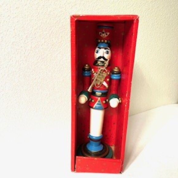 Vintage Wooden Soldier Candle Holder with Box - Picture 1 of 6